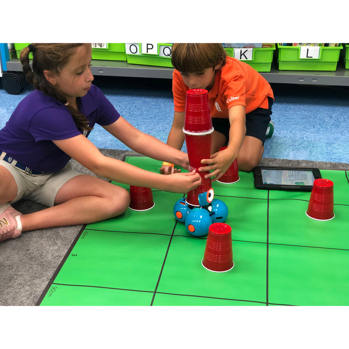 Geyer Instructional Products GYR199130 Wonder League Robotics Competition Green Screen Mat, 150cm x 240cm with 30cm Grid