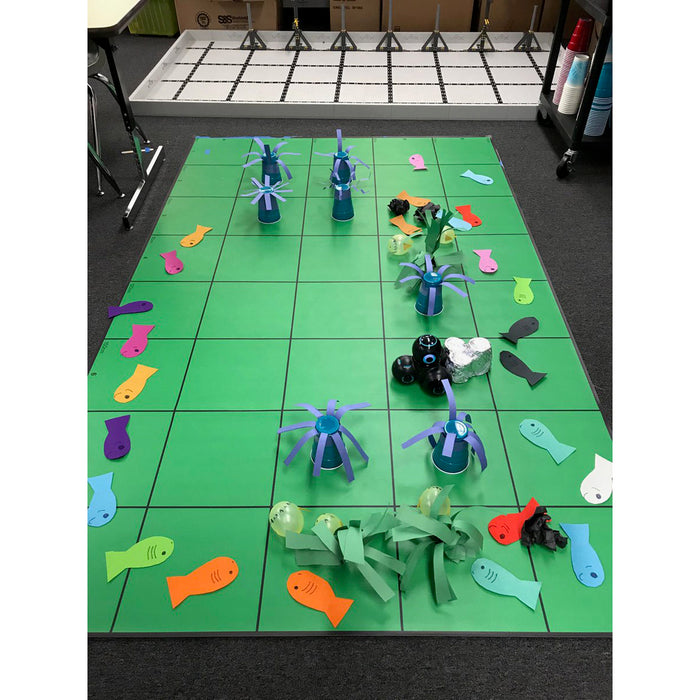 Geyer Instructional Products GYR199130 Wonder League Robotics Competition Green Screen Mat, 150cm x 240cm with 30cm Grid
